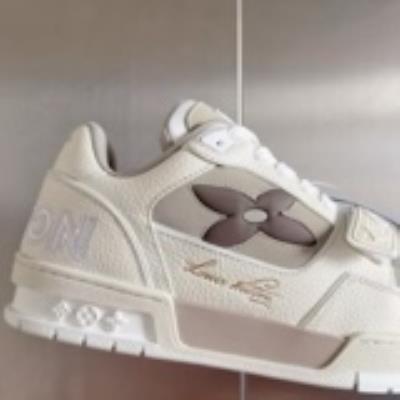 wholesale quality louis vuitton men shoes model no. 875